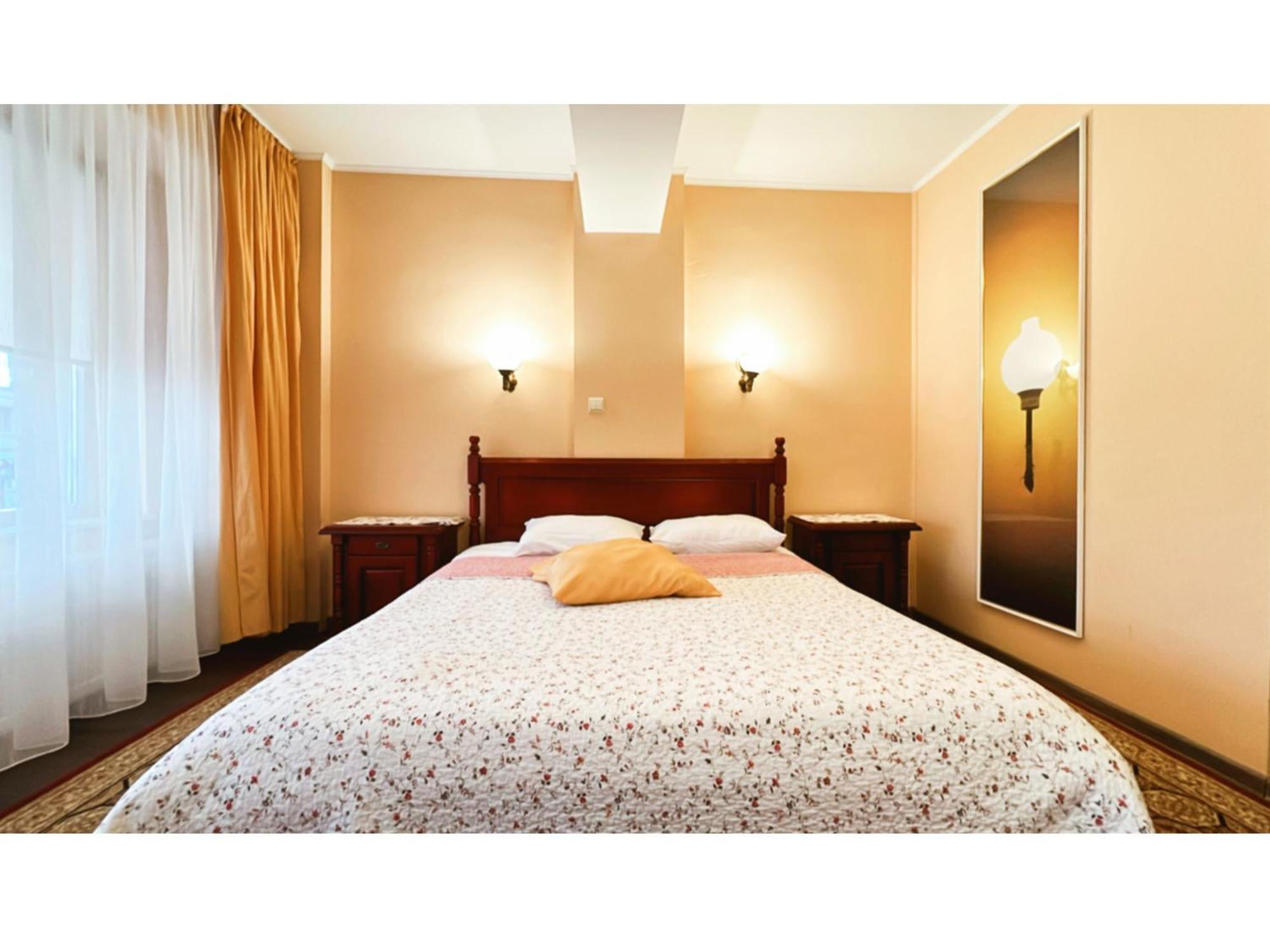 Vila Roma デヴァ エクステリア 写真